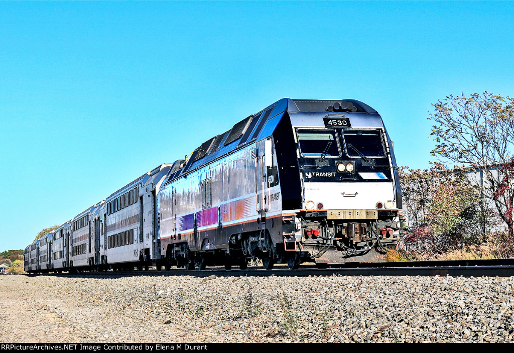 NJT 4530 on train 5527